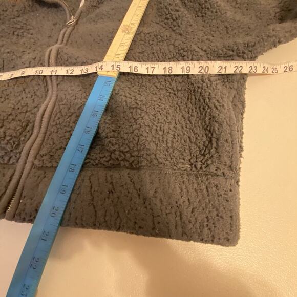 Hollister Y2K Womens M Short Fleece Gray Puffy Teddy Jacket FullZip 2Pocket Cozy - Picture 2 of 11